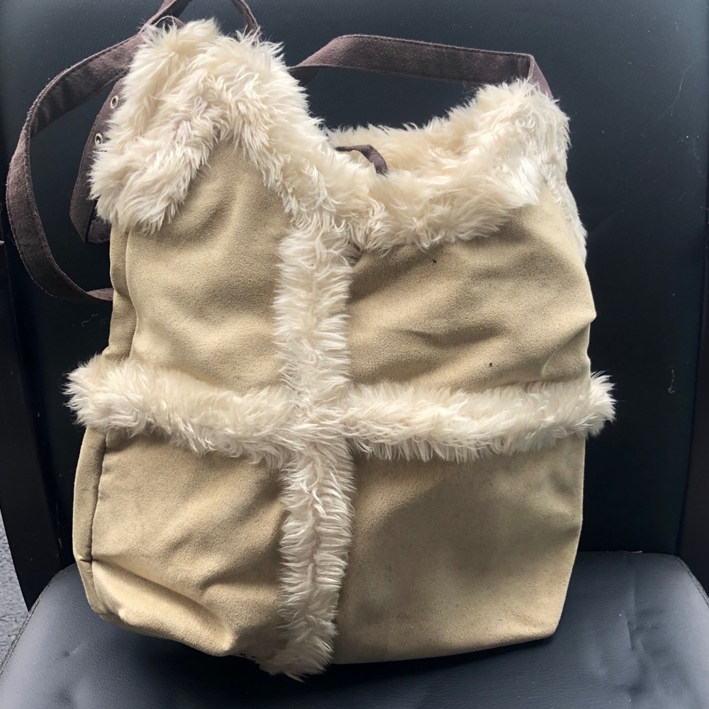 Ugg’s purse